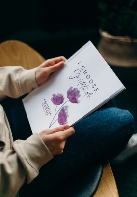 I Choose Gratitude Journal for Moms